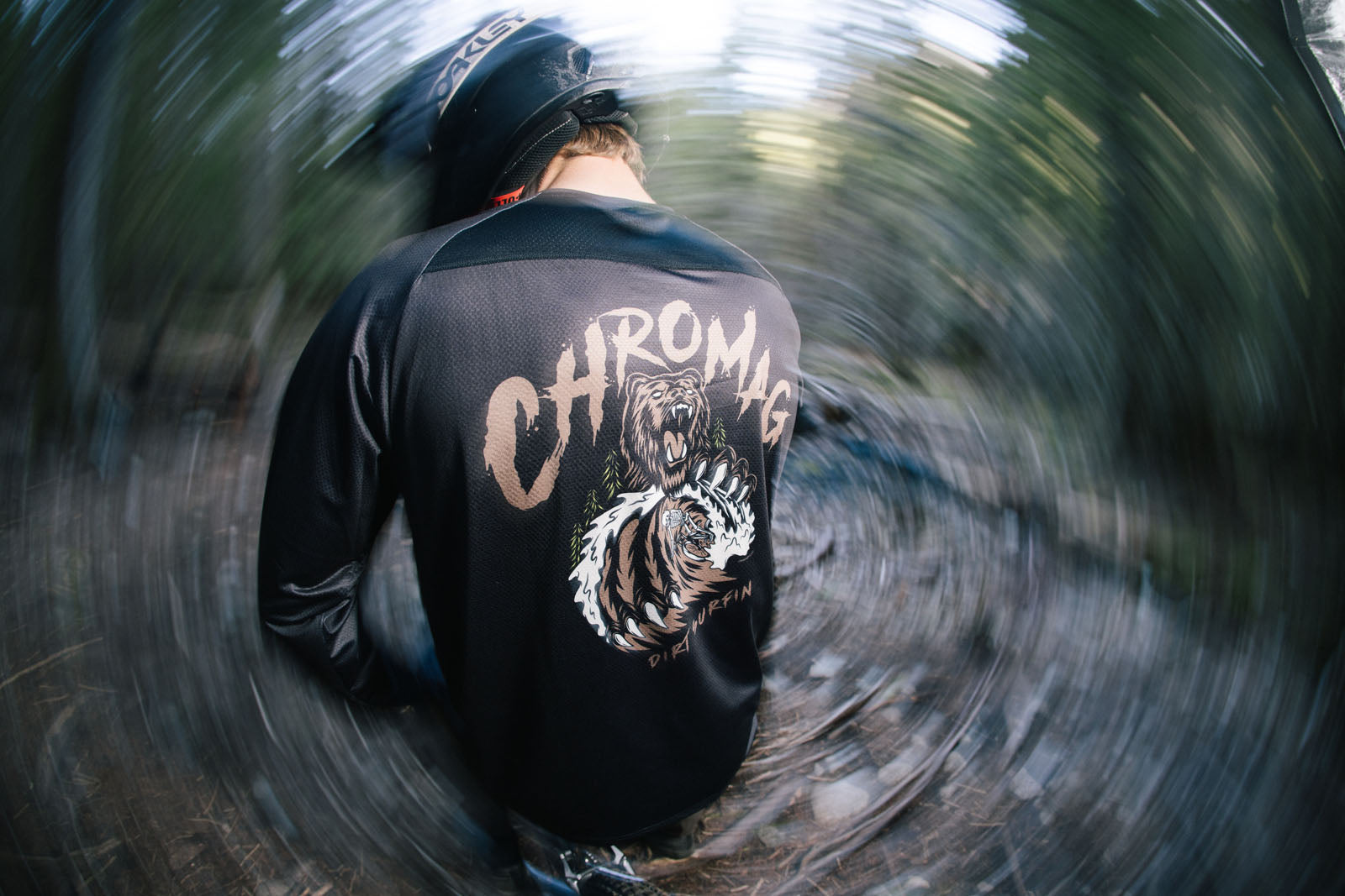 The Story behind Sorge's Dirt Surfin Signature Graphic